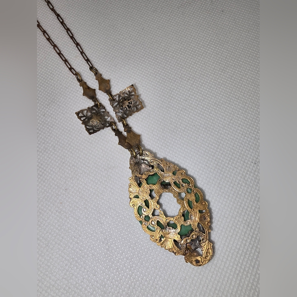 Czech Brass Shamrock Green Glass Necklace 16 Inch Antique 1920s 1930s Lucky - Picture 12 of 12